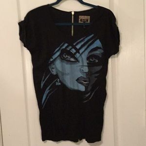 Iron Fist Top size small